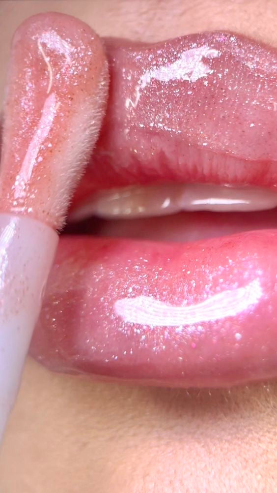 Aura lip crystal